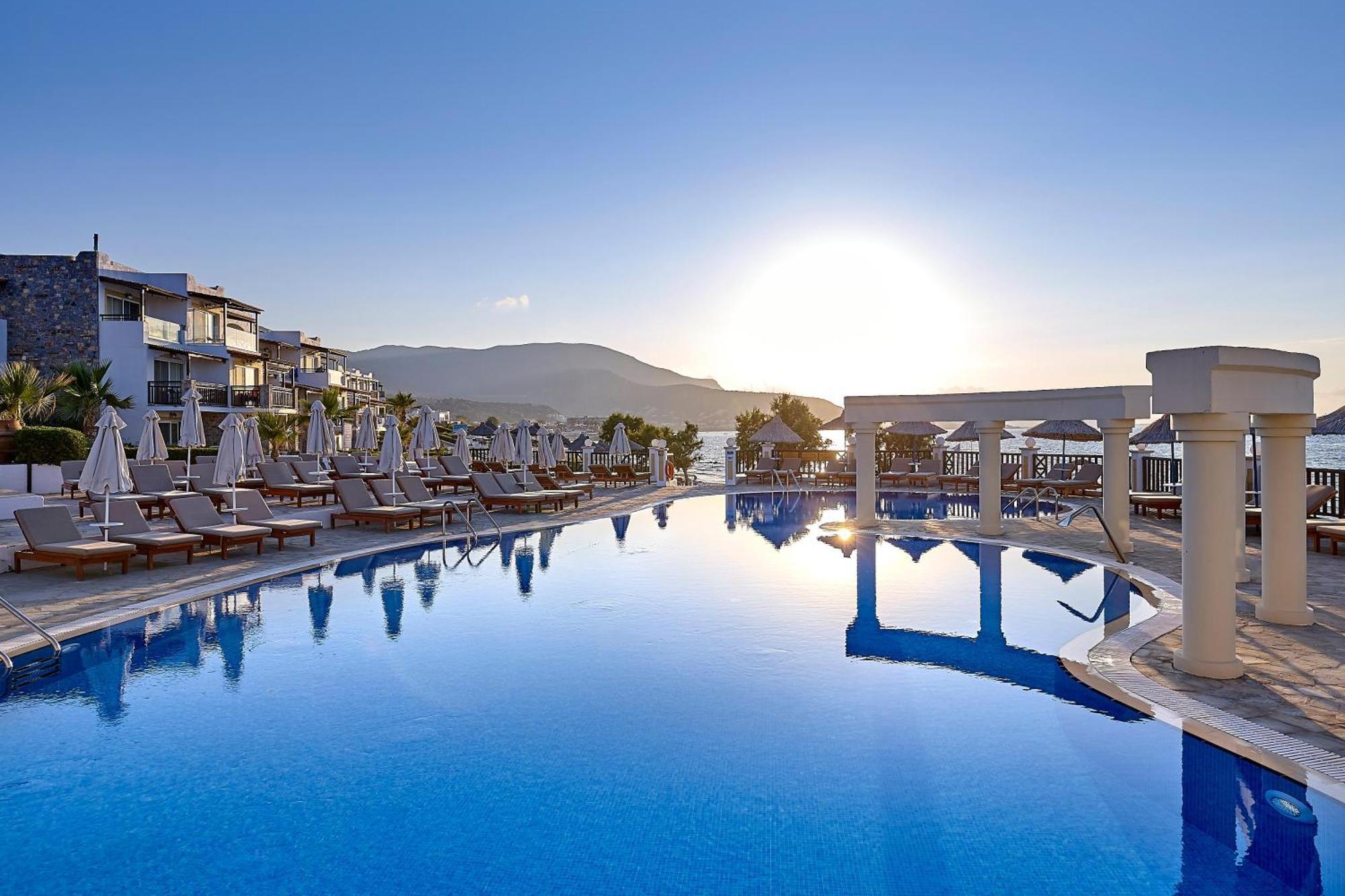 Alexander Beach Hotel & Village Resort Mália Exterior foto